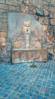 Una delle antiche fontane di Lanuvio
